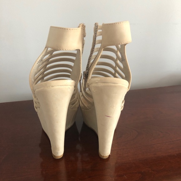Steve Madden Shoes Cream Strappy Platform Heels Poshmark